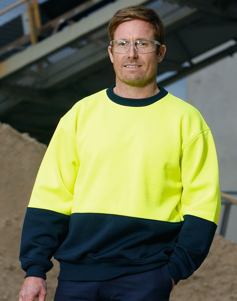 Winning Spirit Hi-Vis 2 Tone Crew Neck Safety Windcheater (SW09)
